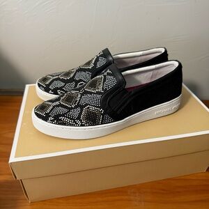 Michael Michael Kors Leo‎ Slip On Sneaker Shoe Embellished Black Multicolor Flat